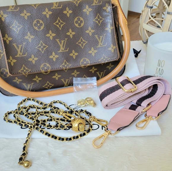 💕DISCONTINUED Very Rare LOUIS VUITTON Looping MINI Shoulder Bag Monogram - Picture 12 of 16